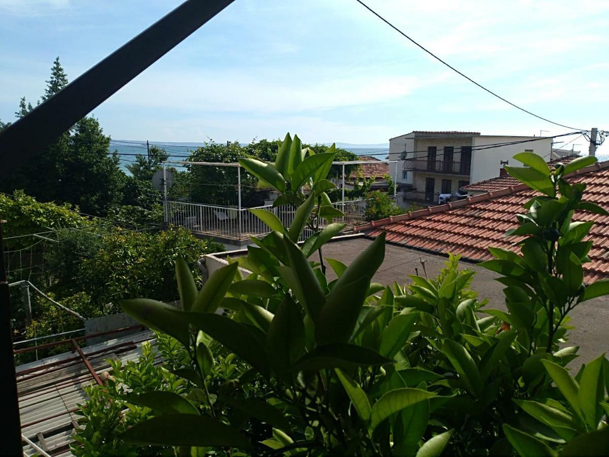 Apartments Pericic Podstrana Luaran gambar